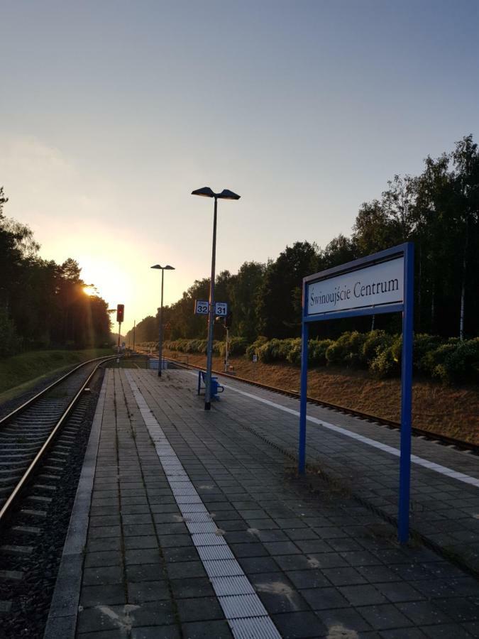 Privat overnatting Kawalerka - Parking - Moniuszki 20 - 10 Min Do Plazy Świnoujście